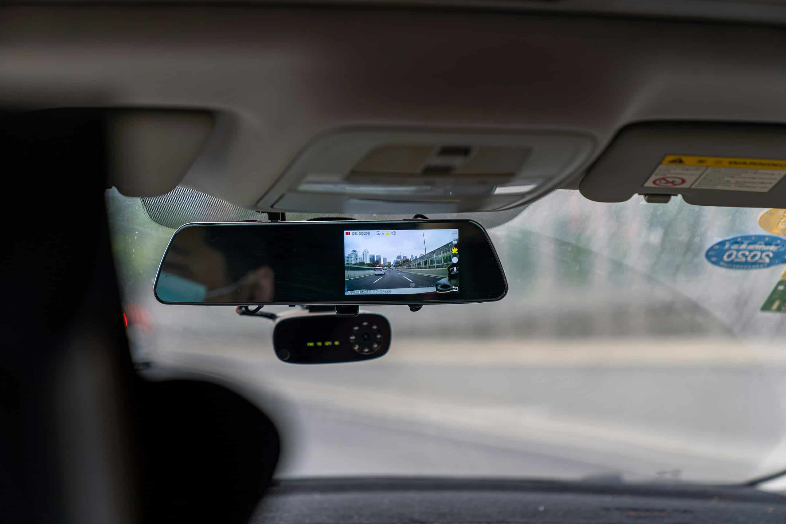 Advanced dash cams from Crystal Ball outperform traditional models by offering a range of features and benefits to fleets of all sizes. Learn more.